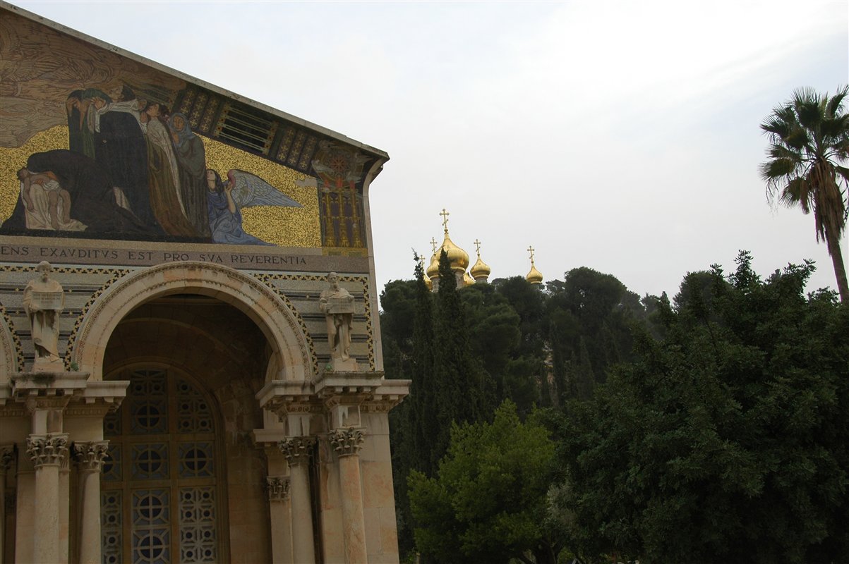 fasada Bazyliki Konania